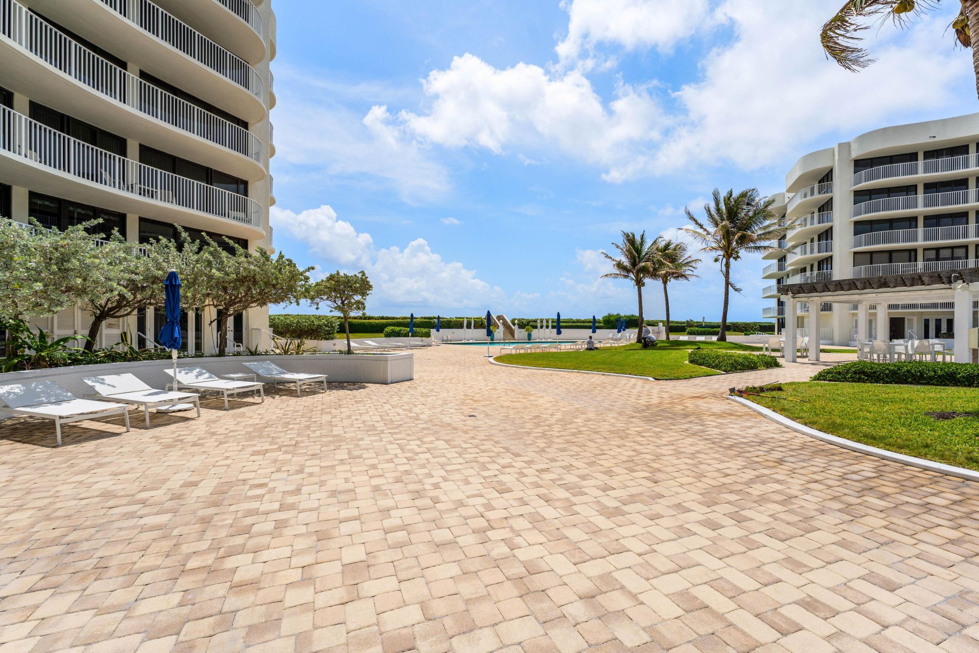 3360 S Ocean Boulevard, Unit 2 G I, Palm Beach, FL 33480 Photo