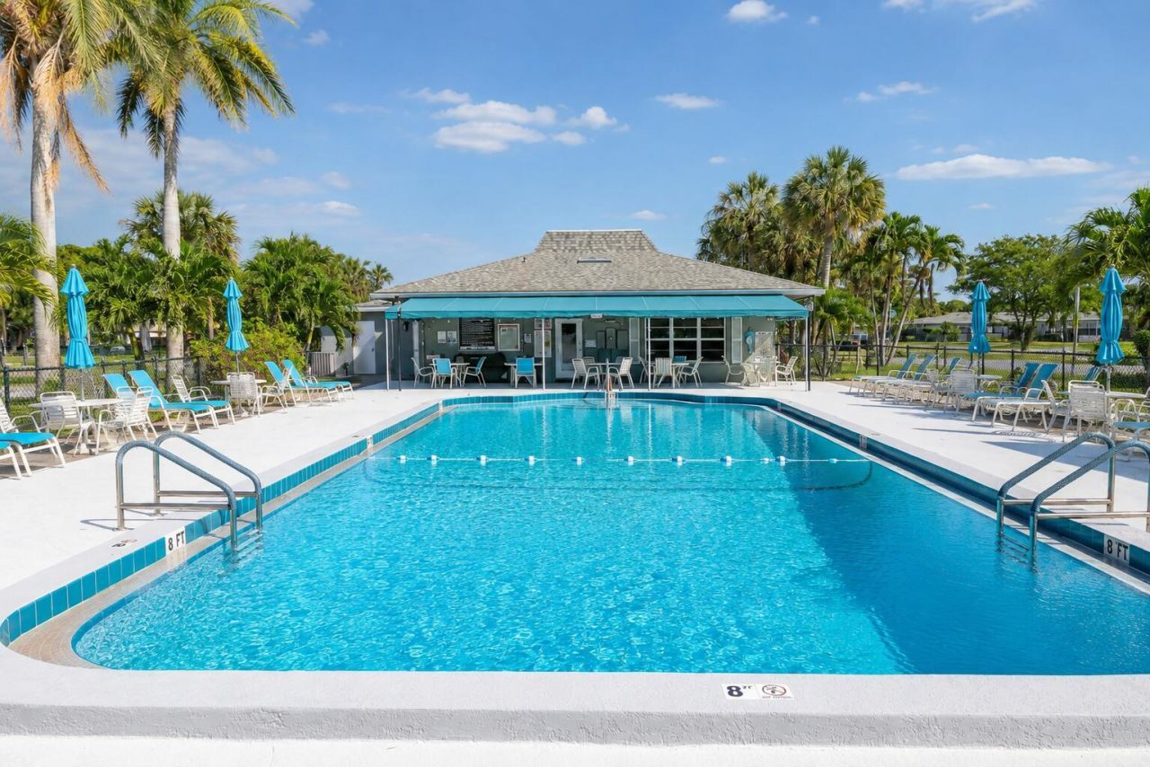 1057 E Circle Terrace, Delray Beach, FL 33445 Photo