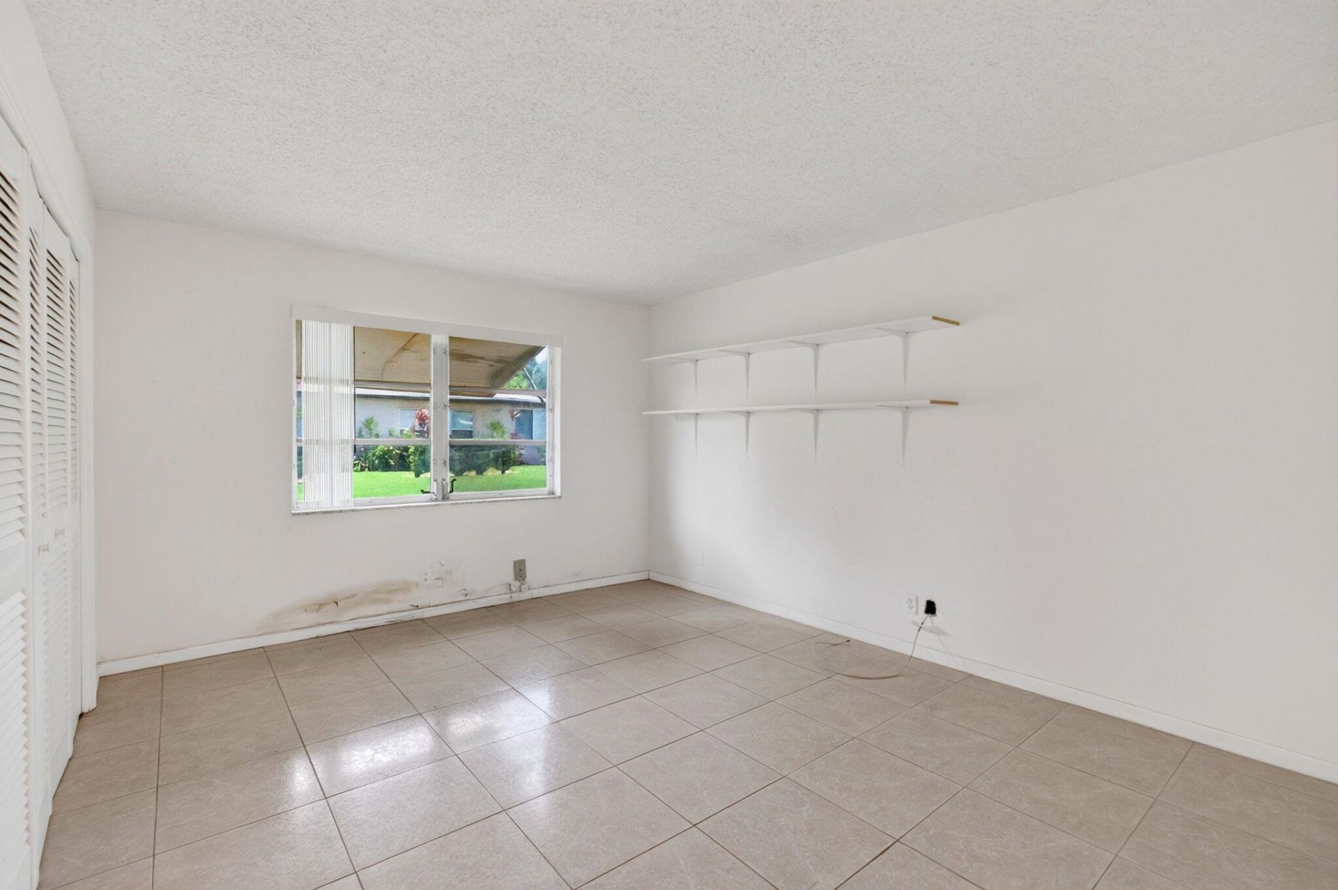 1057 E Circle Terrace, Delray Beach, FL 33445 Photo