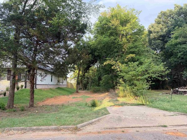 2803 S Rock St , Little Rock, AR 72206
