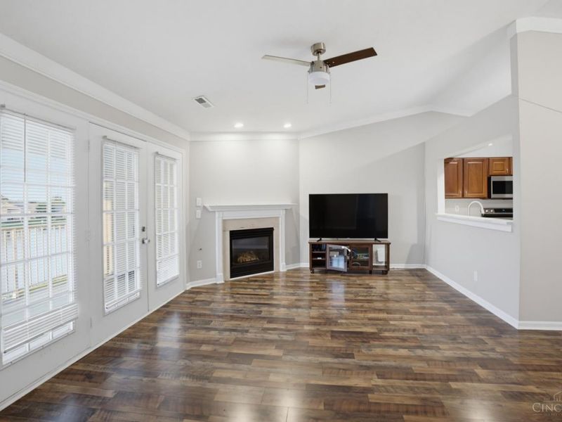 5370 Harbourwatch Way, Unit 301, Deerfield Township, OH 45040 Photo 8
