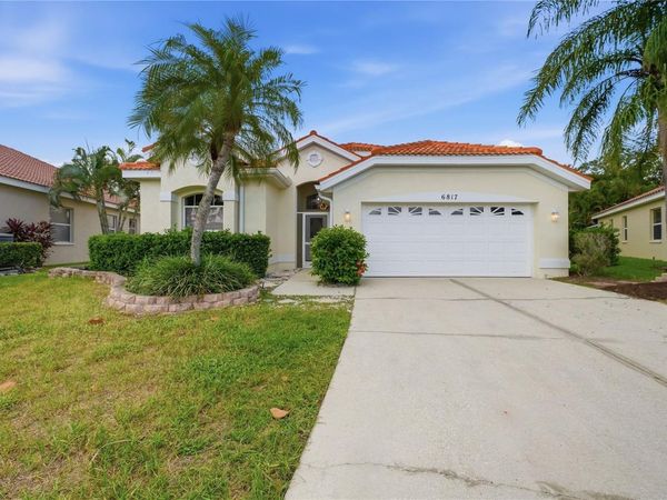 6817 SUPERIOR STREET CIRCLE, SARASOTA, FL 34243
