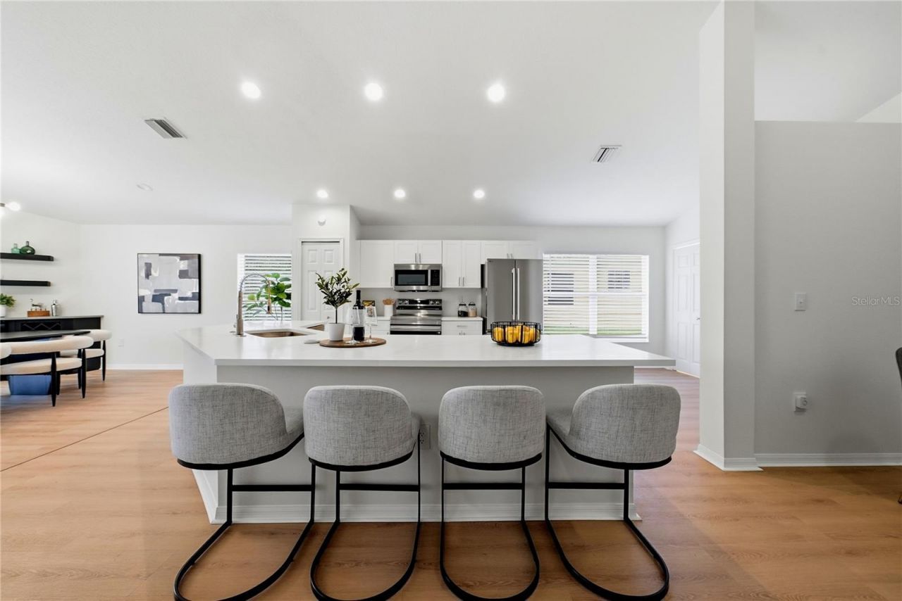 6817 Superior Street Circle, Sarasota, FL 34243 Photo