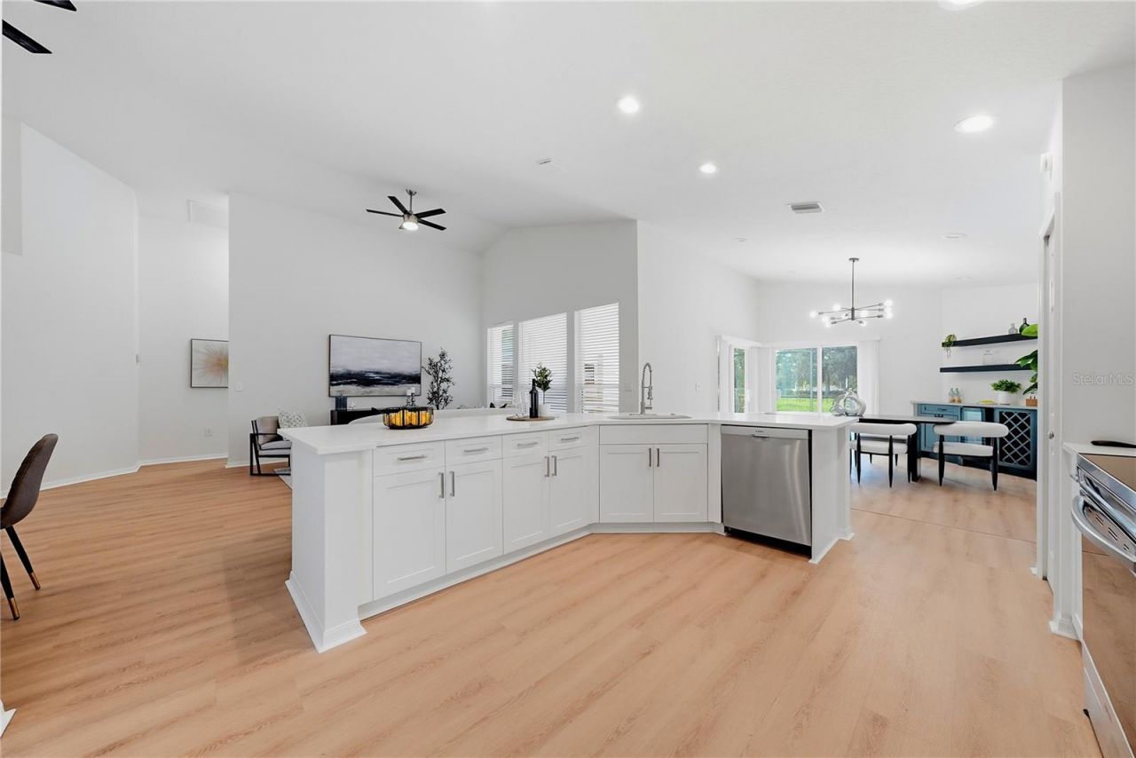 6817 Superior Street Circle, Sarasota, FL 34243 Photo