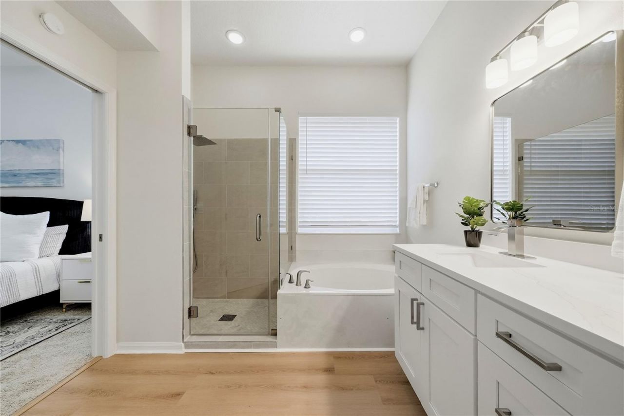 6817 Superior Street Circle, Sarasota, FL 34243 Photo