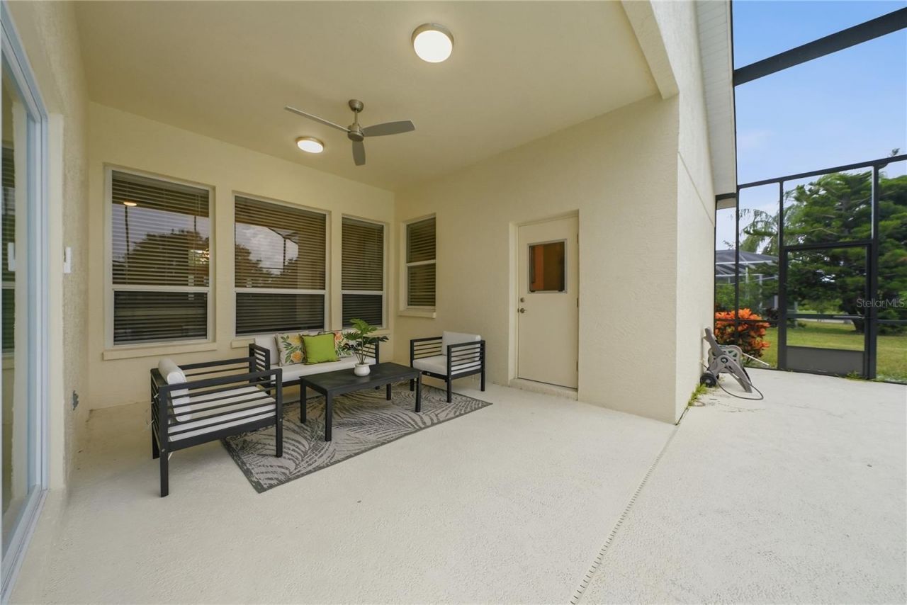 6817 Superior Street Circle, Sarasota, FL 34243 Photo
