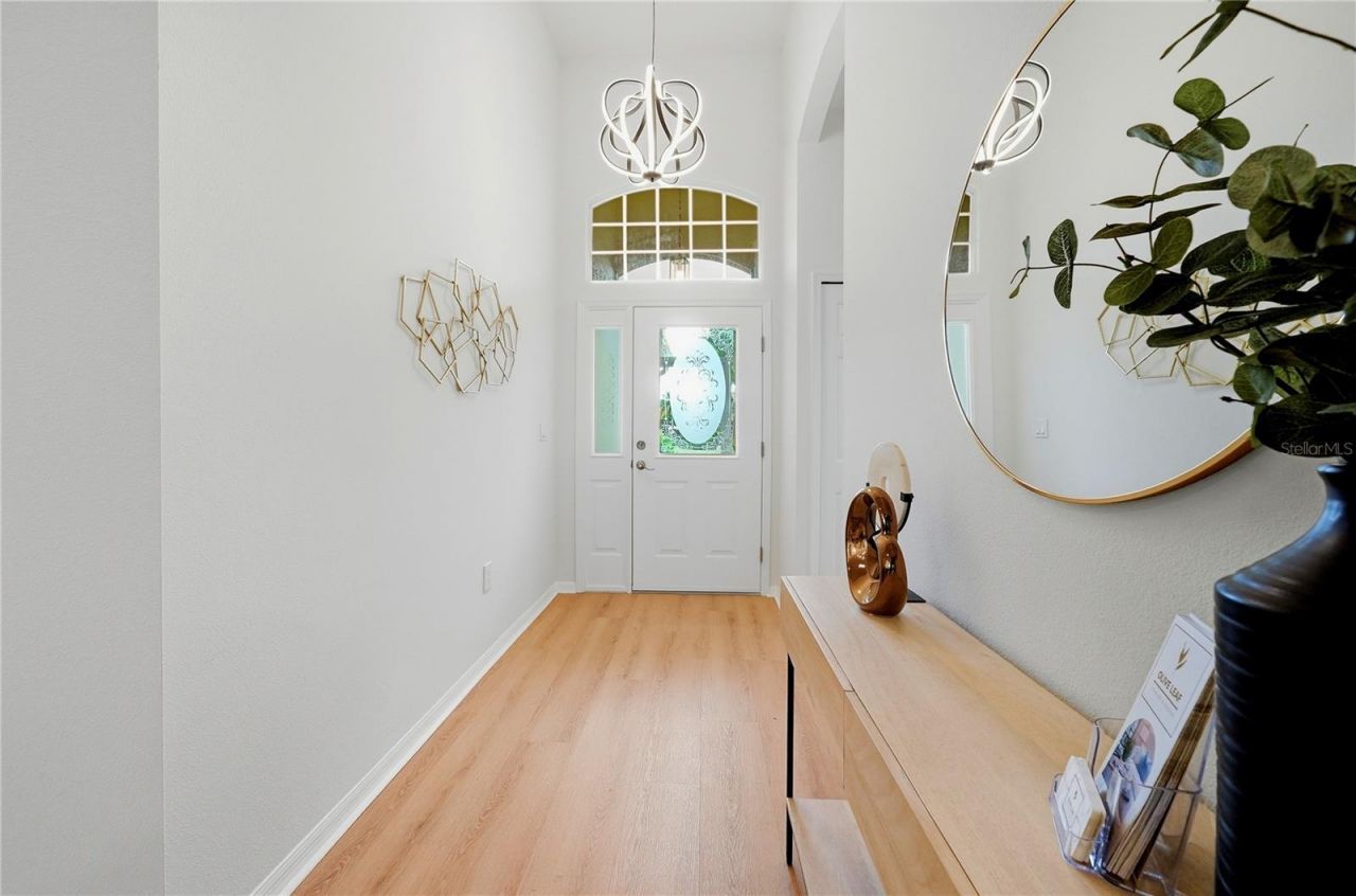 6817 Superior Street Circle, Sarasota, FL 34243 Photo