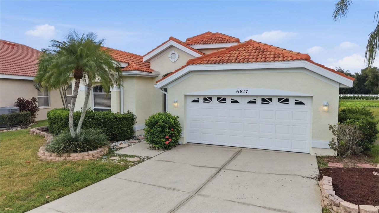 6817 Superior Street Circle, Sarasota, FL 34243 Photo