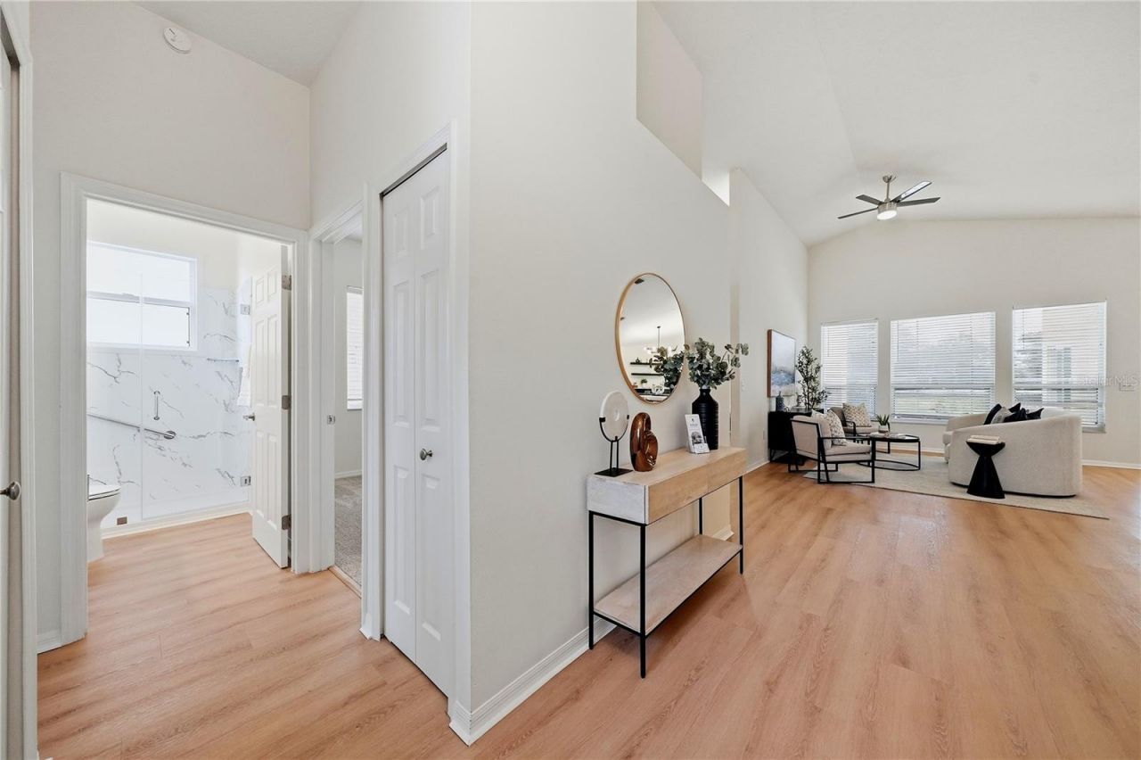 6817 Superior Street Circle, Sarasota, FL 34243 Photo