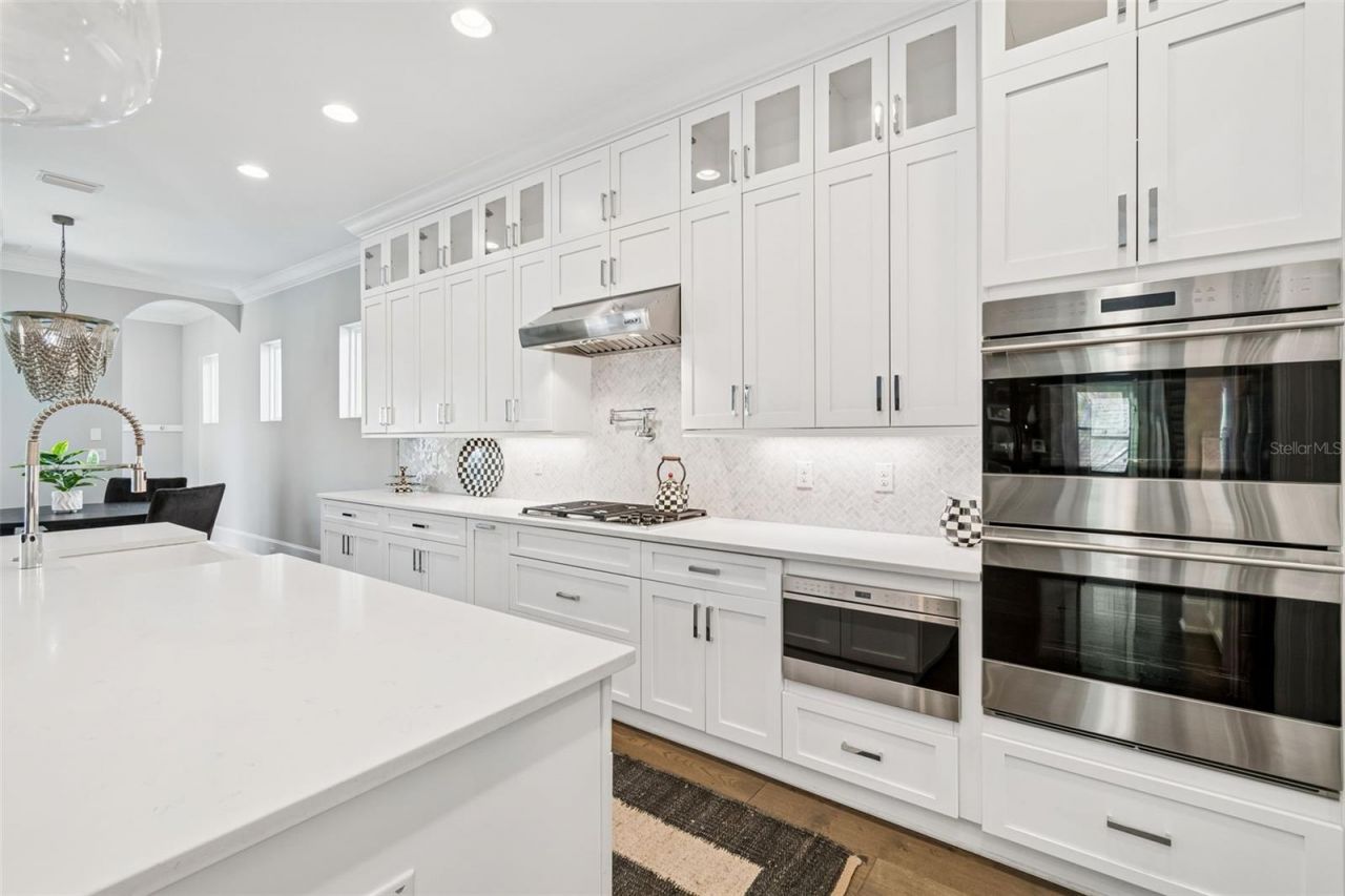 2911 W Alline Avenue, Tampa, FL 33611 Photo