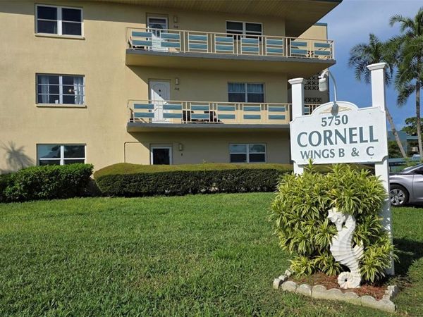 5750 80TH STREET N, Unit C202, ST PETERSBURG, FL 33709