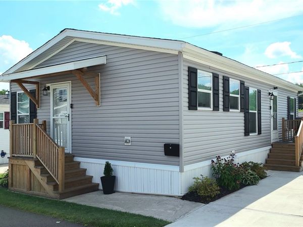 9 Harway Drive, Rochester, NY 14625