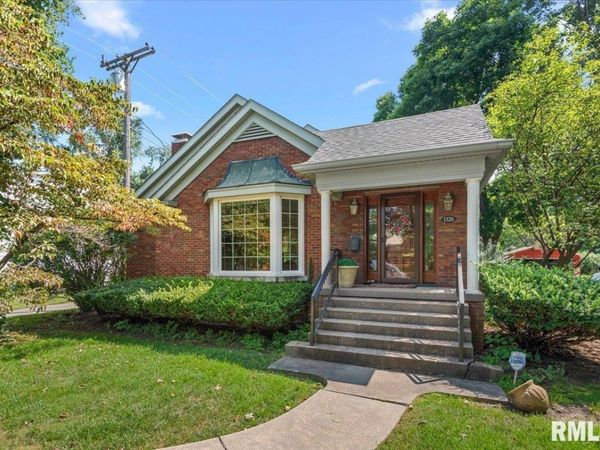 1326 S PARK Avenue, Springfield, IL 62704