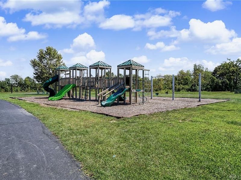 9535 Aspen Brook Court, Centerville, OH 45458 Photo 87