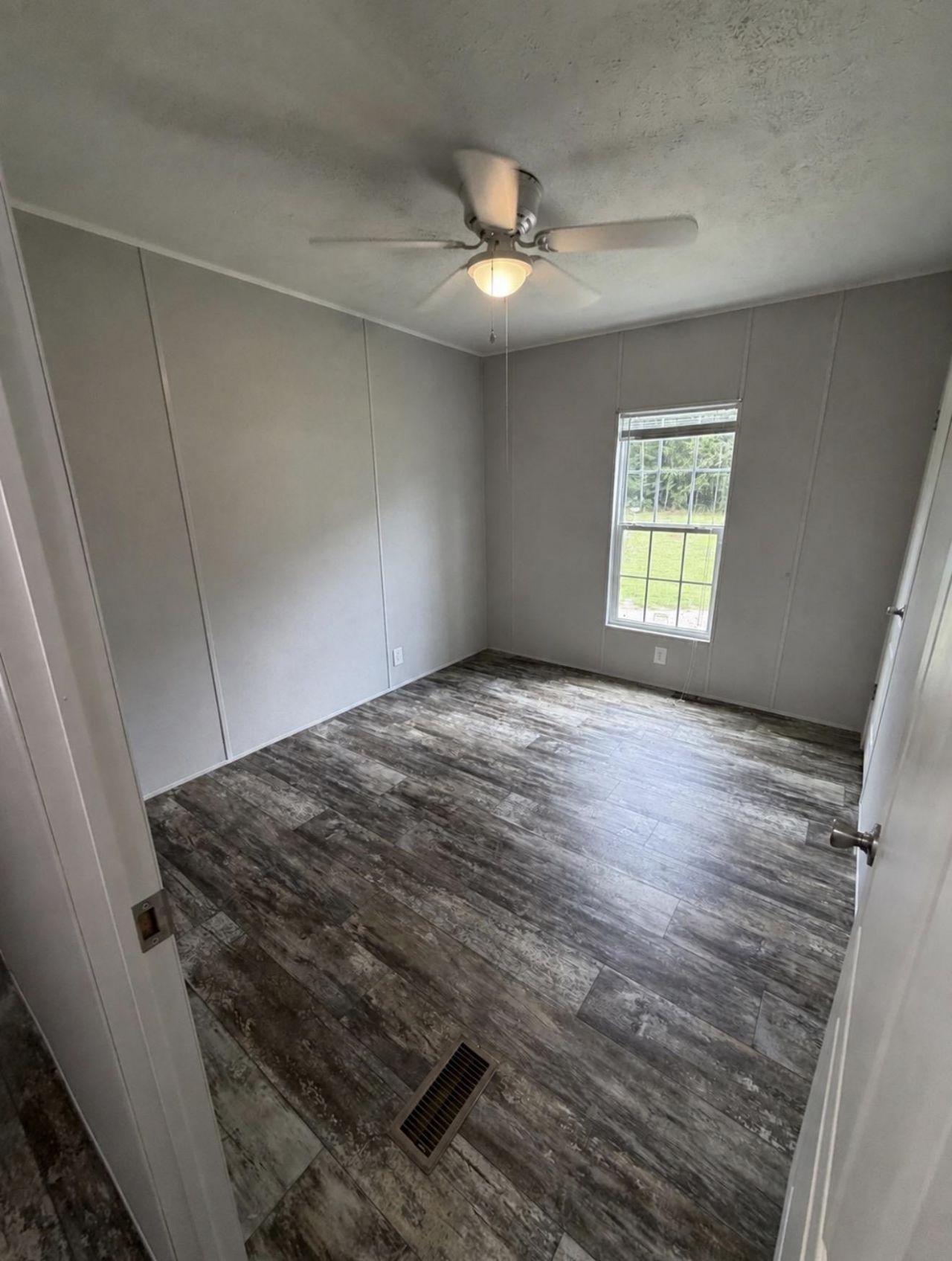 4224 Horse Pen Bay Rd.  Photo 8