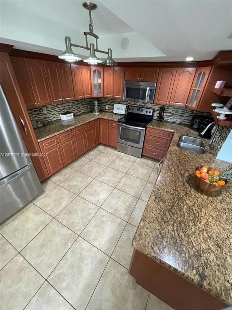 4825 SW 149th Ct , Unit 18B, Miami, FL 33185 Photo