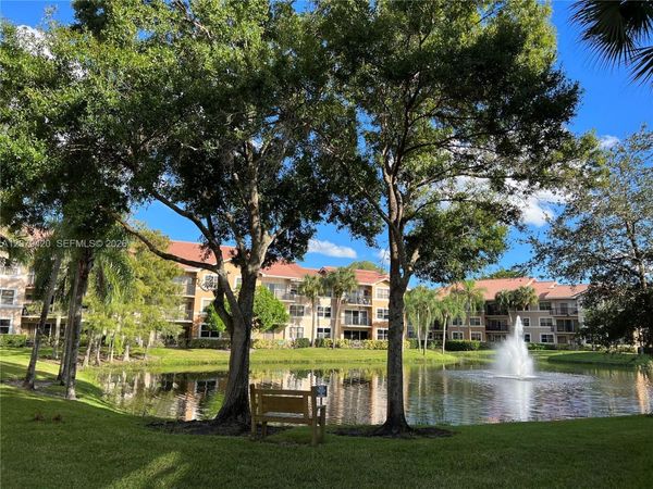 8721 Wiles Rd , Unit 306, Coral Springs, FL 33067