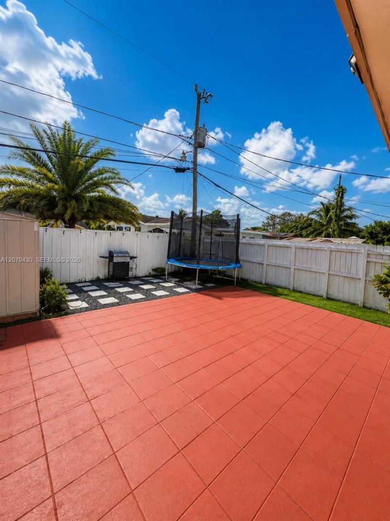 7956 Pembroke Rd, Unit 7956, Miramar, FL 33023 Photo