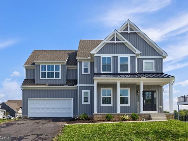 1111 GROFF LANE, LANCASTER, PA 17601