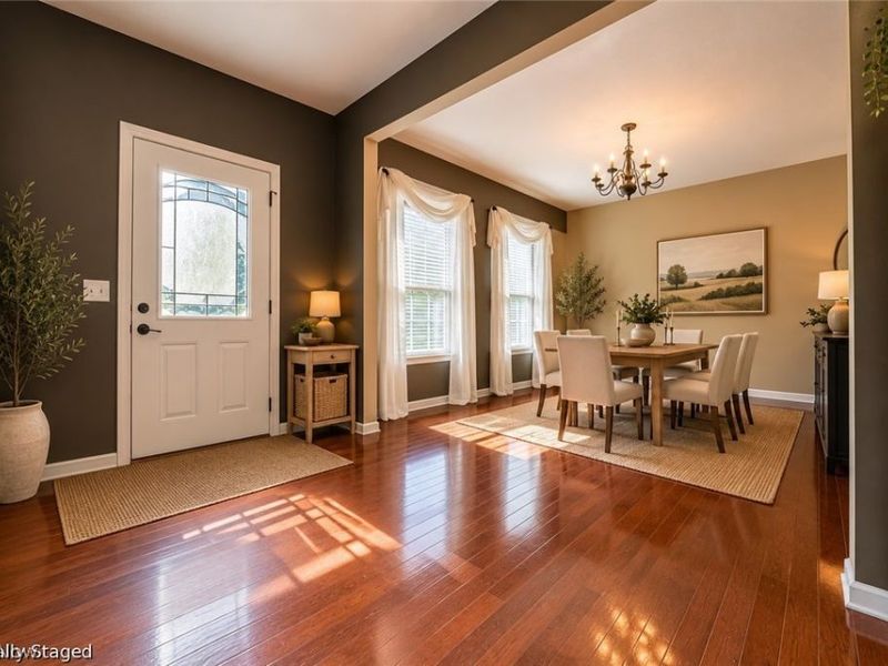 5570 W Long Ridge Drive, Seven Hills, OH 44131 Photo 3