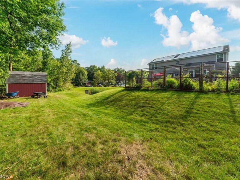 5570 W Long Ridge Drive, Seven Hills, OH 44131 Photo 38
