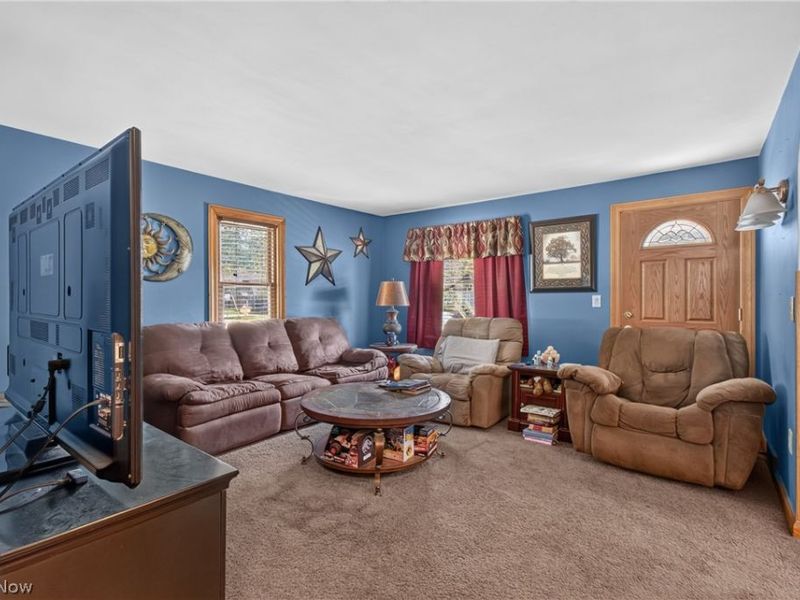 508 Locust Street S, Canal Fulton, OH 44614 Photo 5