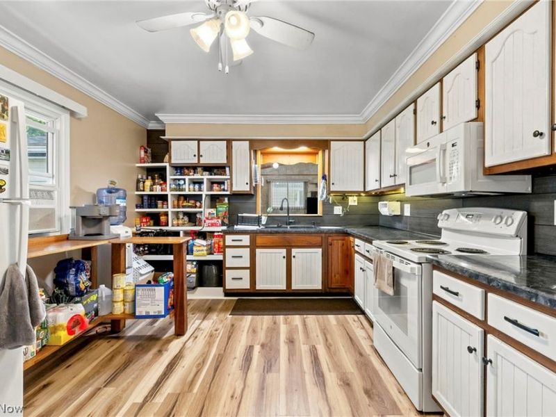 223 E North Street, Crestline, OH 44827 Photo 13