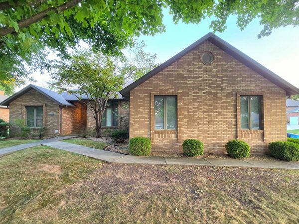 1228 W Beekman Street , Springfield, MO 65810