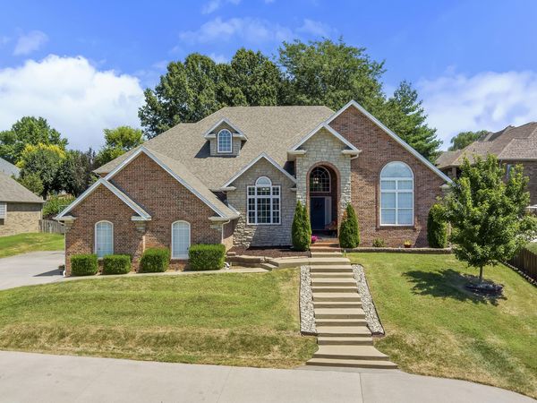 2364 S Forrest Heights Avenue , Springfield, MO 65809