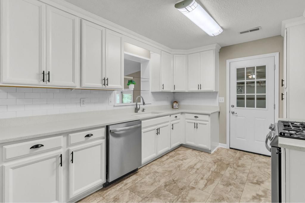 5937 Willard Drive Photo 12