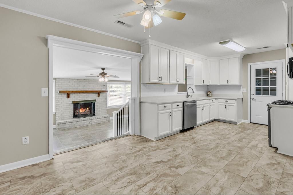 5937 Willard Drive Photo 15