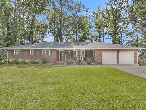 106 Garden Hill Road, Summerville, SC 29483