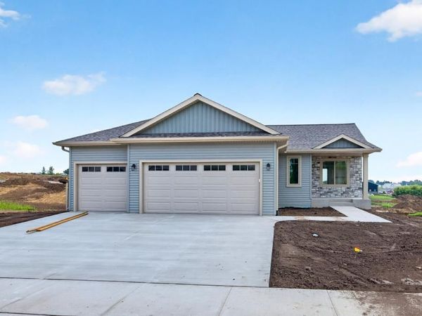 6176 Cody Lane NW, Rochester, MN 55901