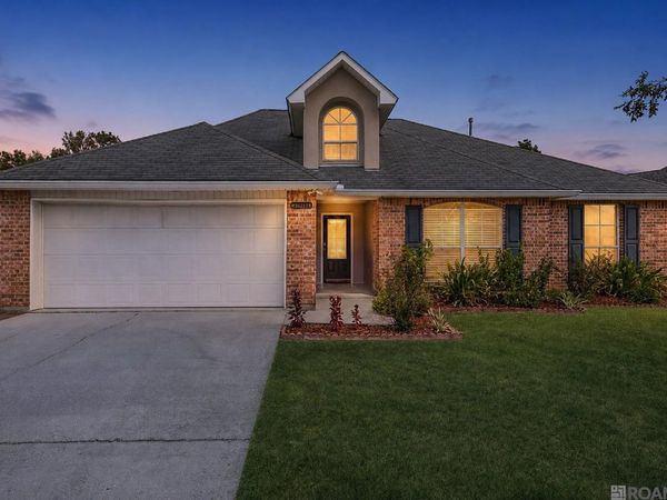 26213 Millstone Dr, Denham Springs, LA 70726