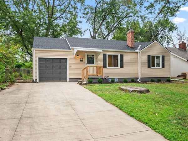 3331 S Arlington Avenue, Independence, MO 64052