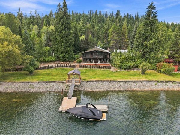 136 Hazel St, Cusick, WA 99119