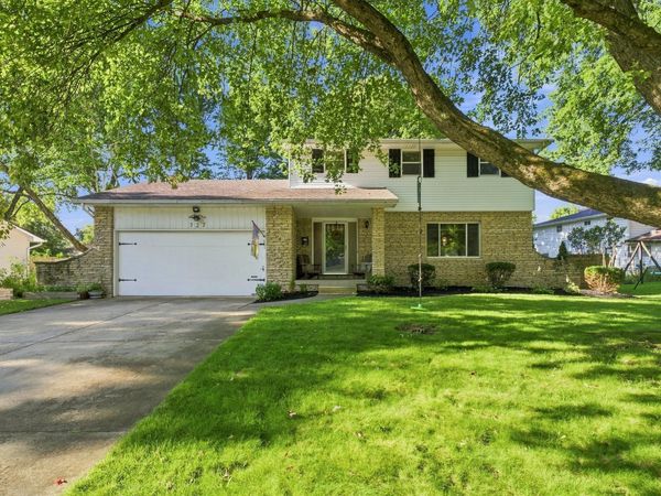 727 Old Coach Road, Westerville, OH 43081