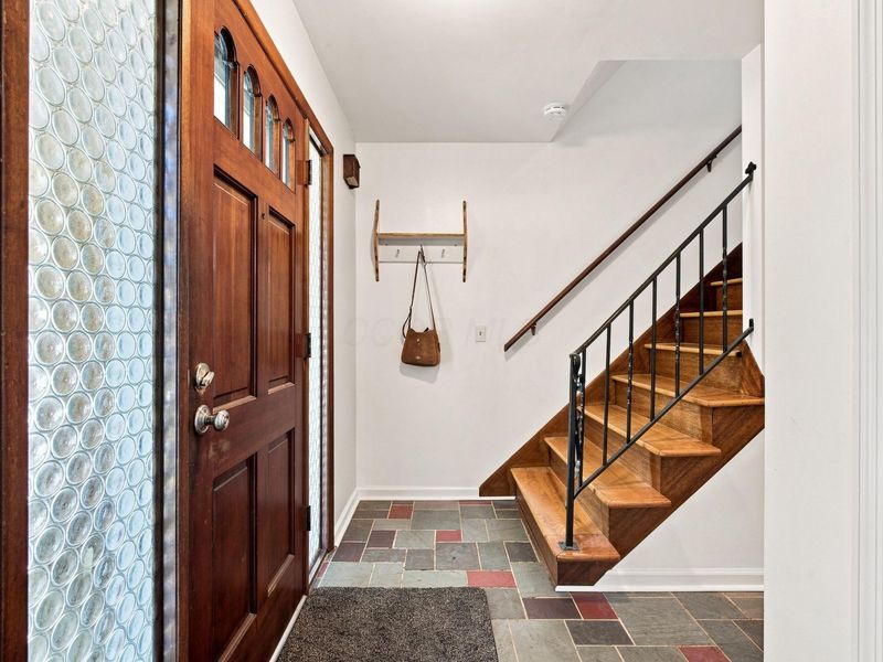 727 Old Coach Road, Westerville, OH 43081 Photo 7