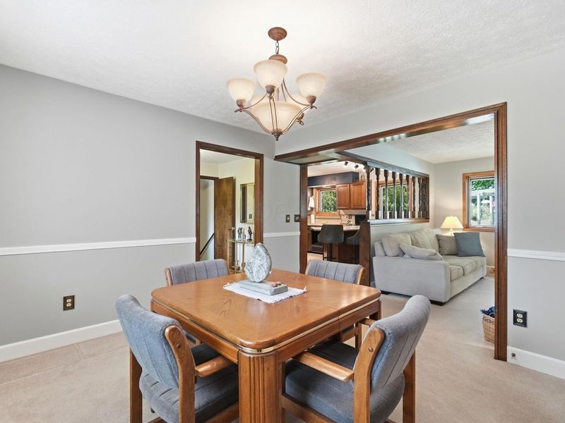 5421 Harrisburg Georgesville Road, Grove City, OH 43123 Photo 14