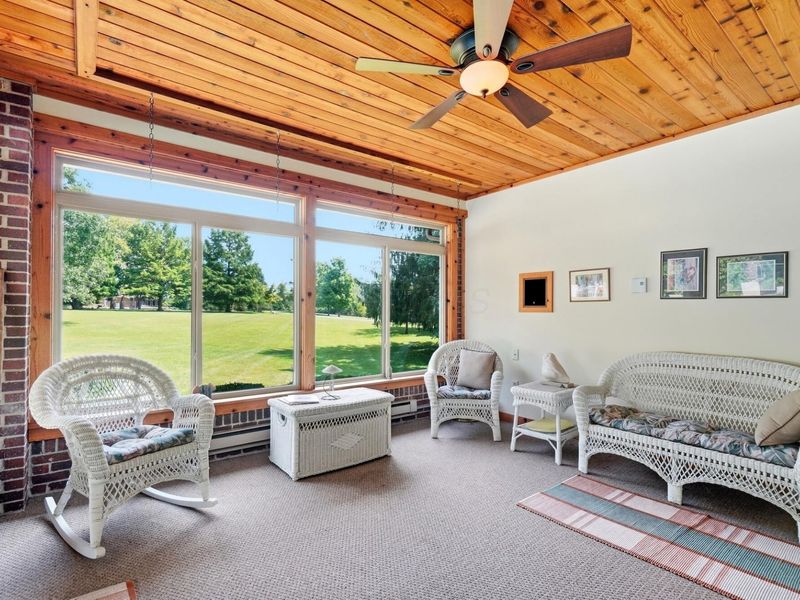 5421 Harrisburg Georgesville Road, Grove City, OH 43123 Photo 20
