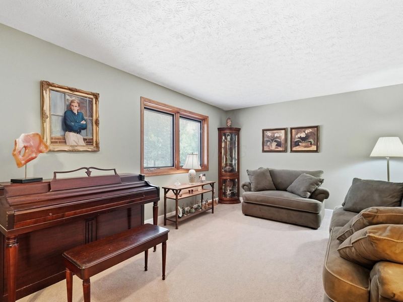 5421 Harrisburg Georgesville Road, Grove City, OH 43123 Photo 22