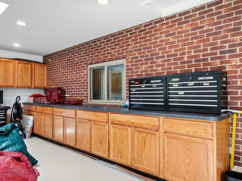 5421 Harrisburg Georgesville Road, Grove City, OH 43123 Photo 34