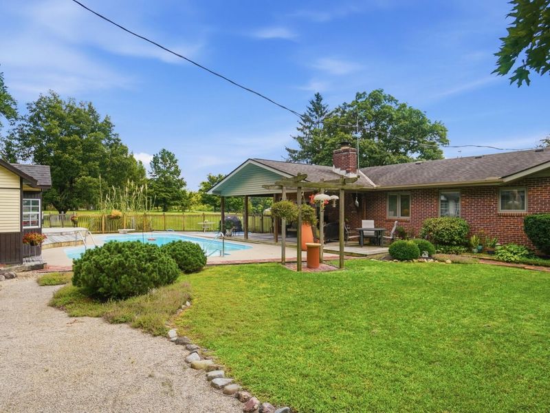 5421 Harrisburg Georgesville Road, Grove City, OH 43123 Photo 36