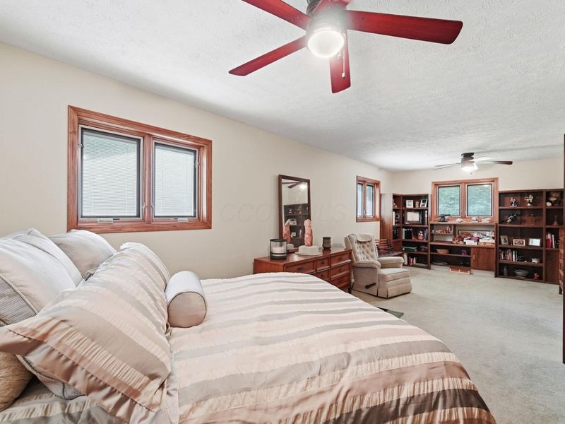 5421 Harrisburg Georgesville Road, Grove City, OH 43123 Photo 40