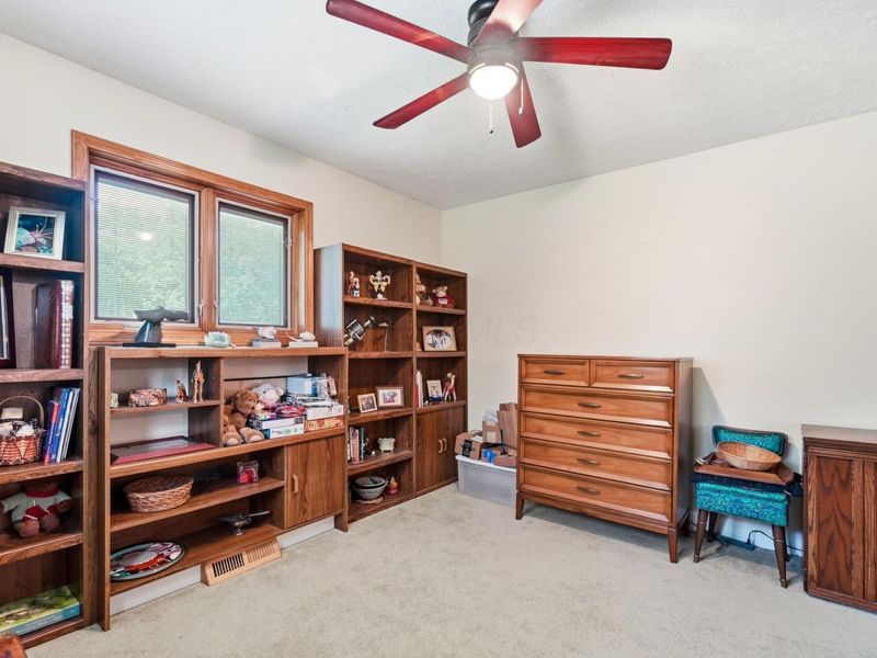 5421 Harrisburg Georgesville Road, Grove City, OH 43123 Photo 42