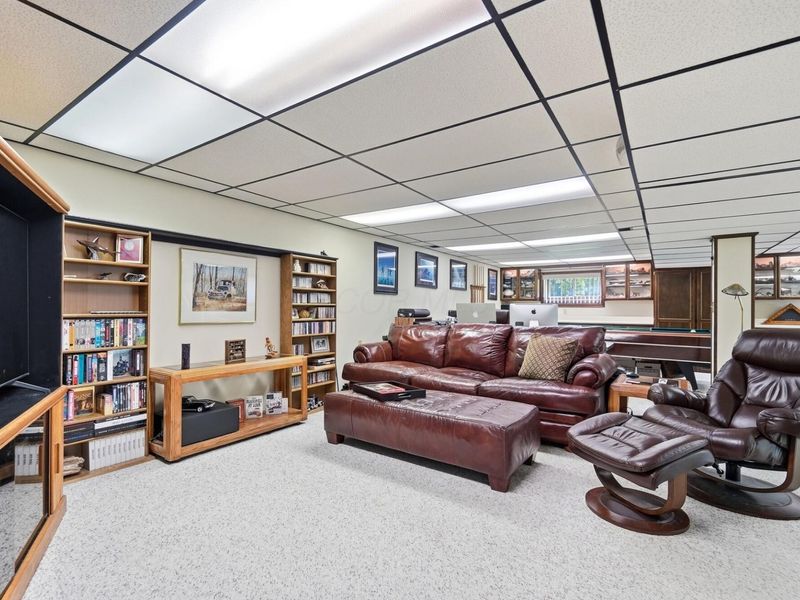 5421 Harrisburg Georgesville Road, Grove City, OH 43123 Photo 52