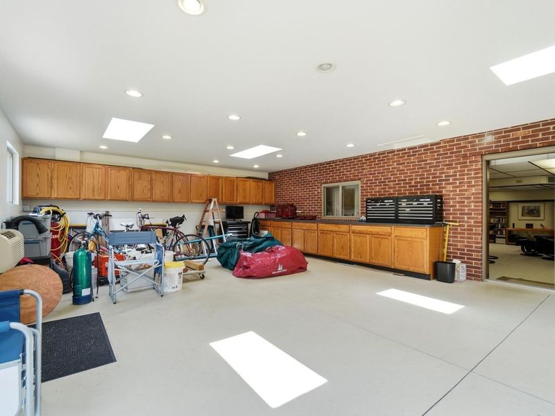 5421 Harrisburg Georgesville Road, Grove City, OH 43123 Photo 68
