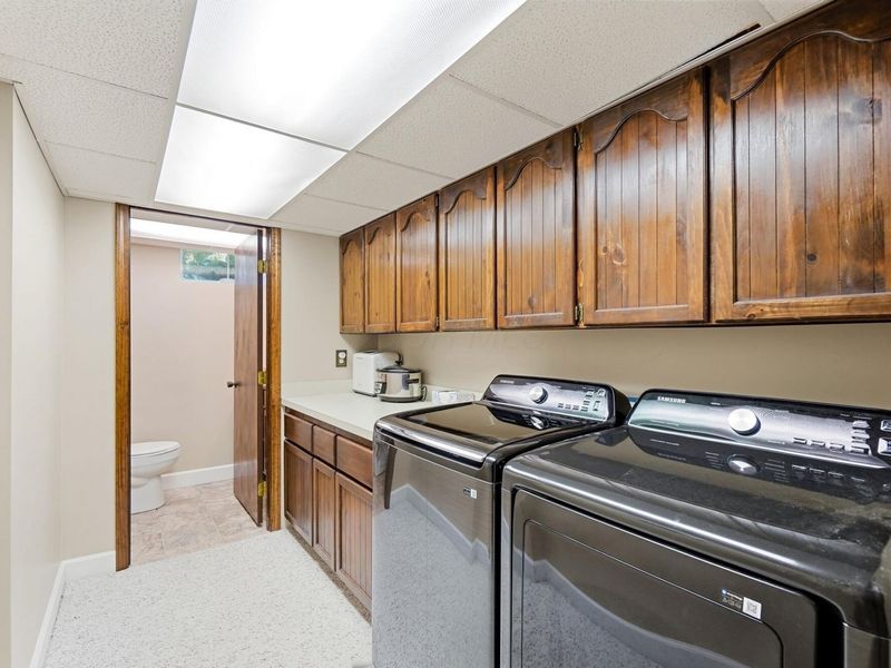 5421 Harrisburg Georgesville Road, Grove City, OH 43123 Photo 71