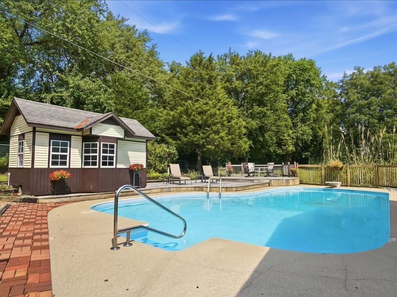 5421 Harrisburg Georgesville Road, Grove City, OH 43123 Photo 90