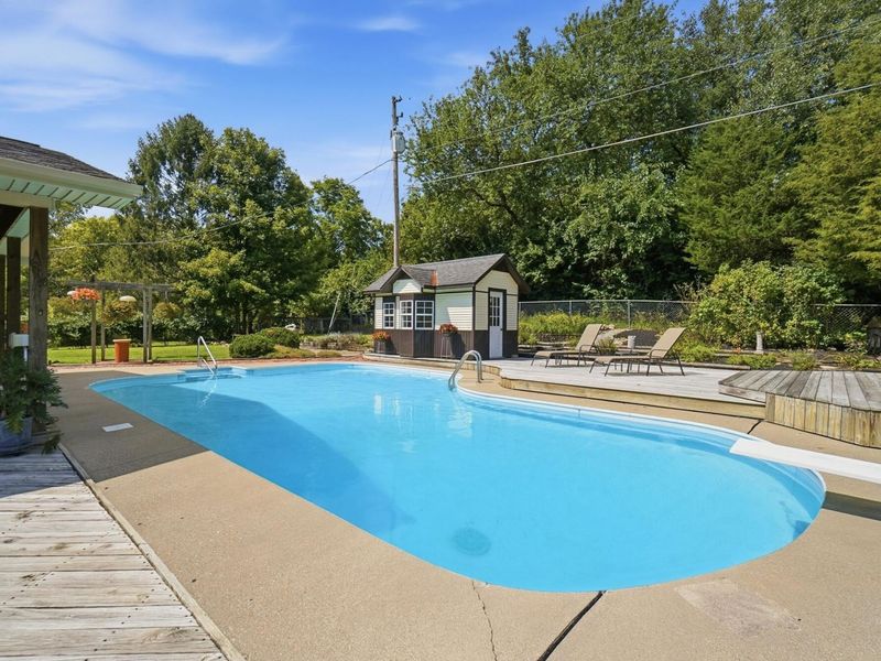 5421 Harrisburg Georgesville Road, Grove City, OH 43123 Photo 92